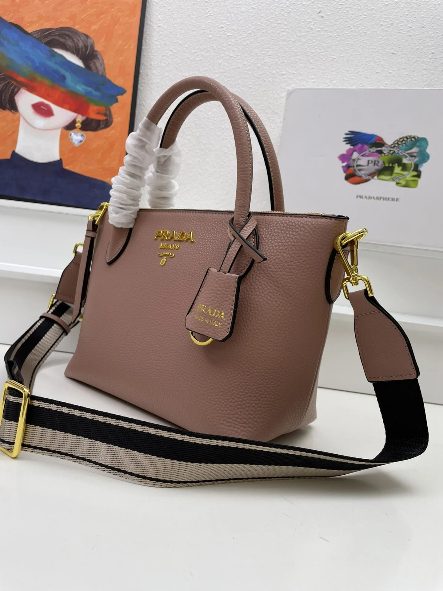 Prada Shopping Bags-292 - Image 6