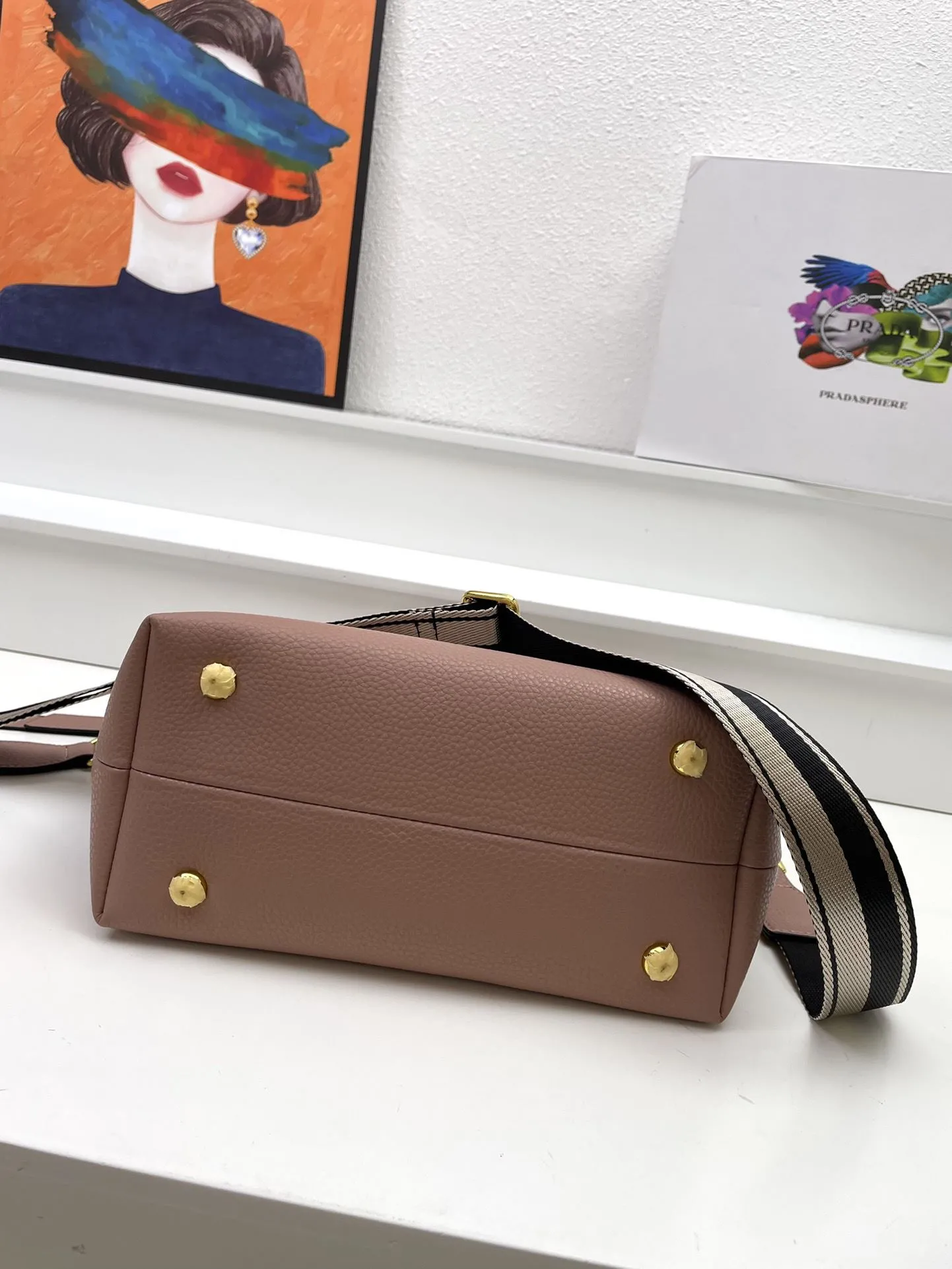Prada Shopping Bags-292 - Image 7