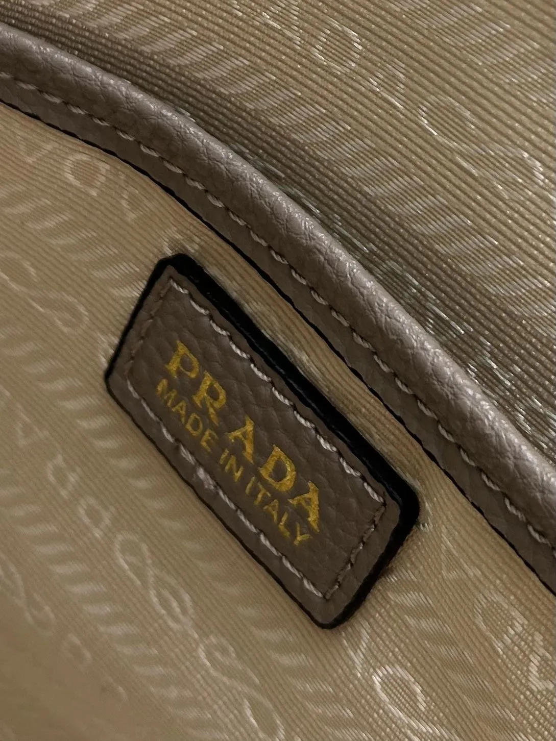 Prada Shopping Bags-314 - Image 8