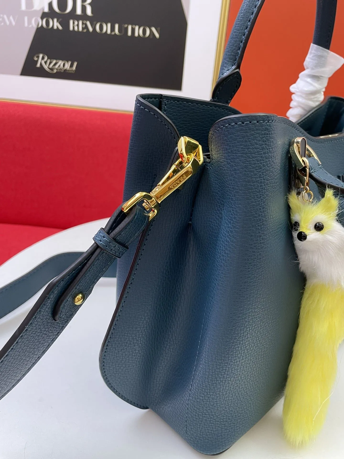 Prada Shopping Bags-338 - Image 6