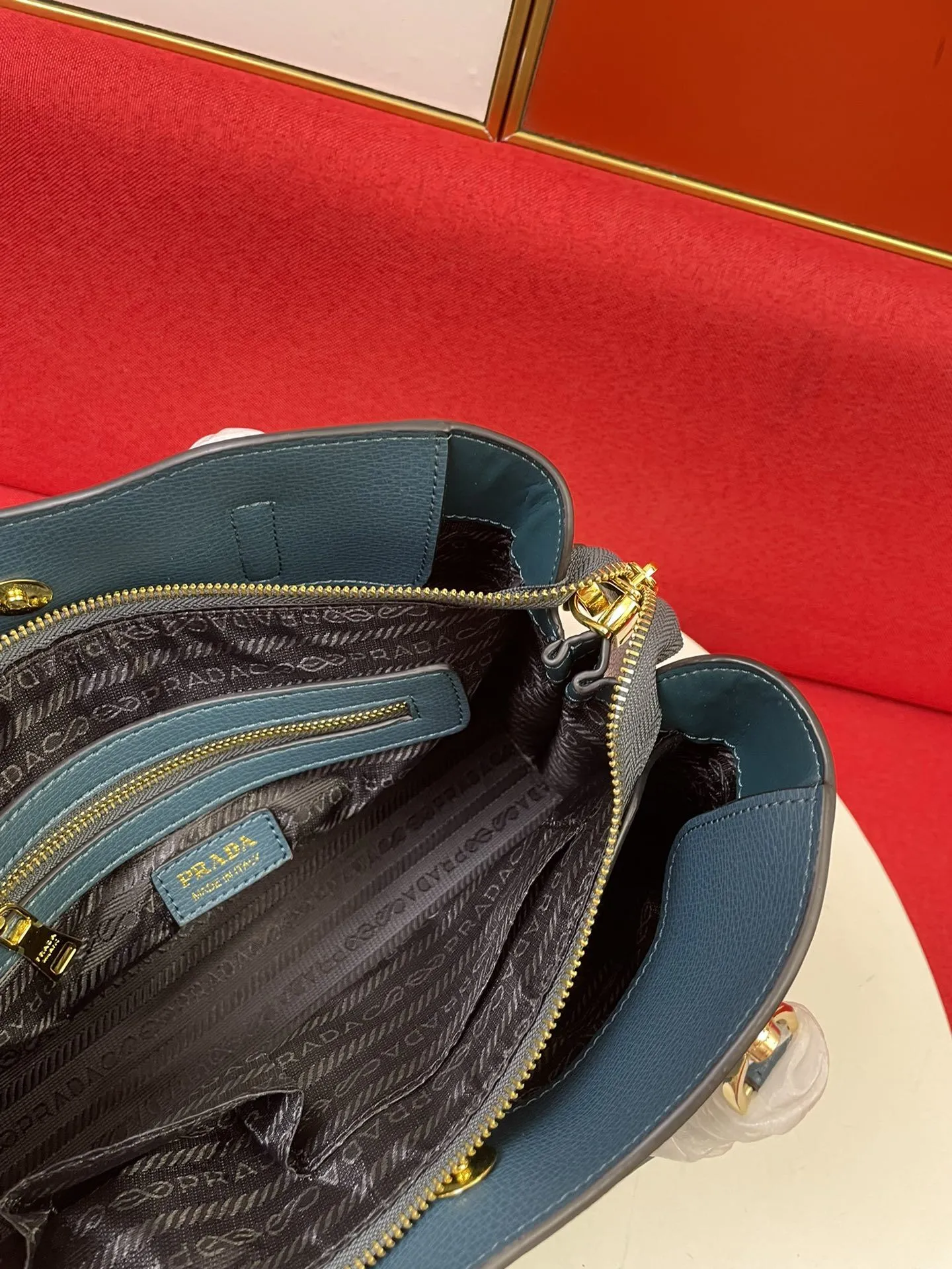 Prada Shopping Bags-338 - Image 9
