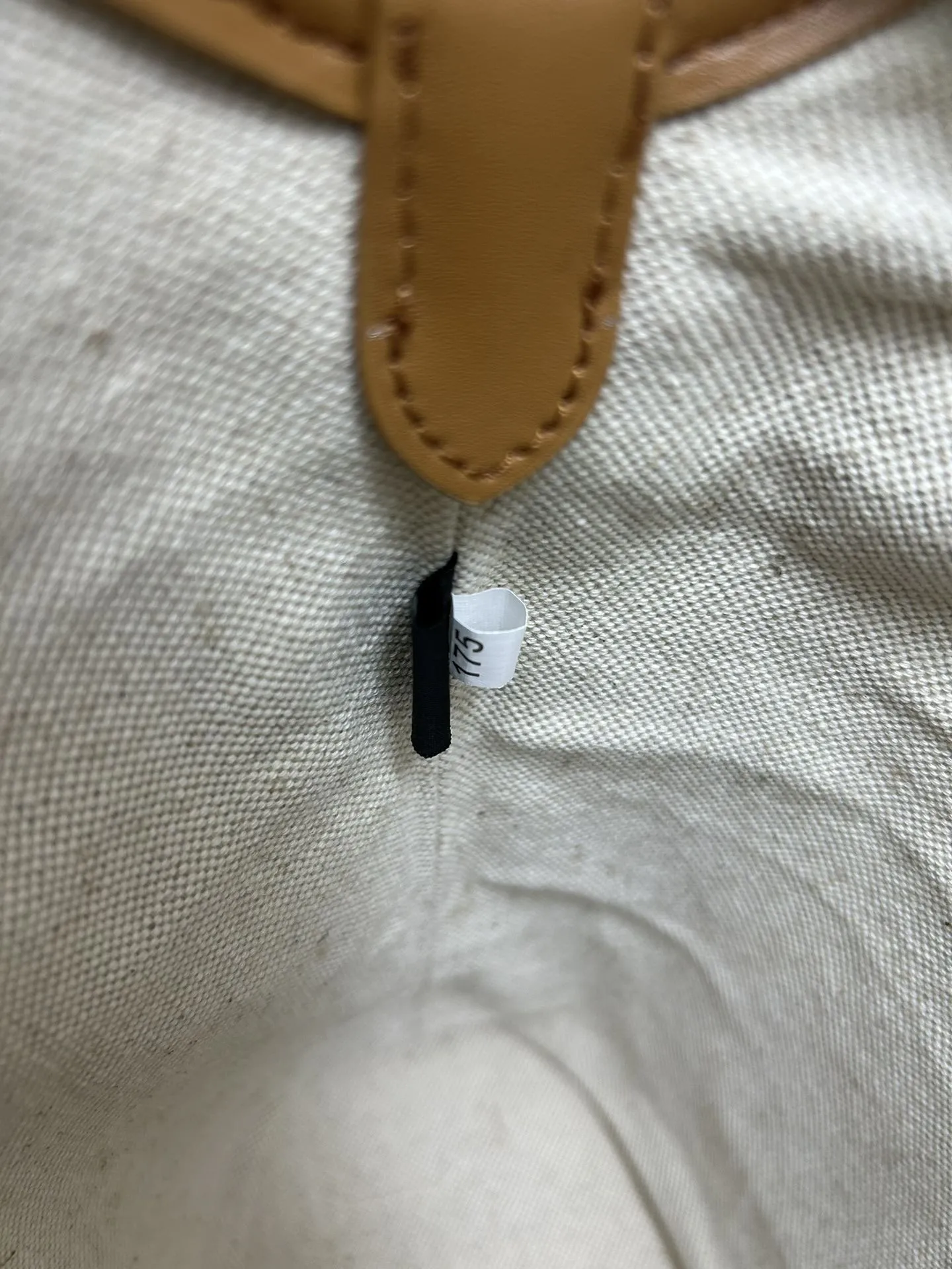 Alternative view of Prada Shopping Bags-367
