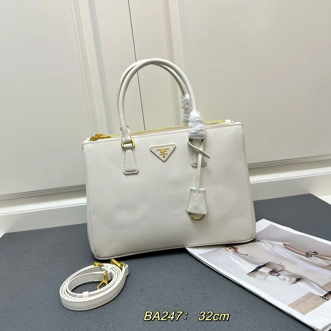 Prada Shopping Bags-372