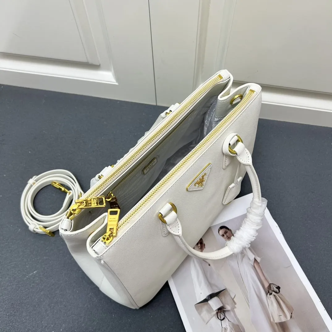 Prada Shopping Bags-372 - Image 7