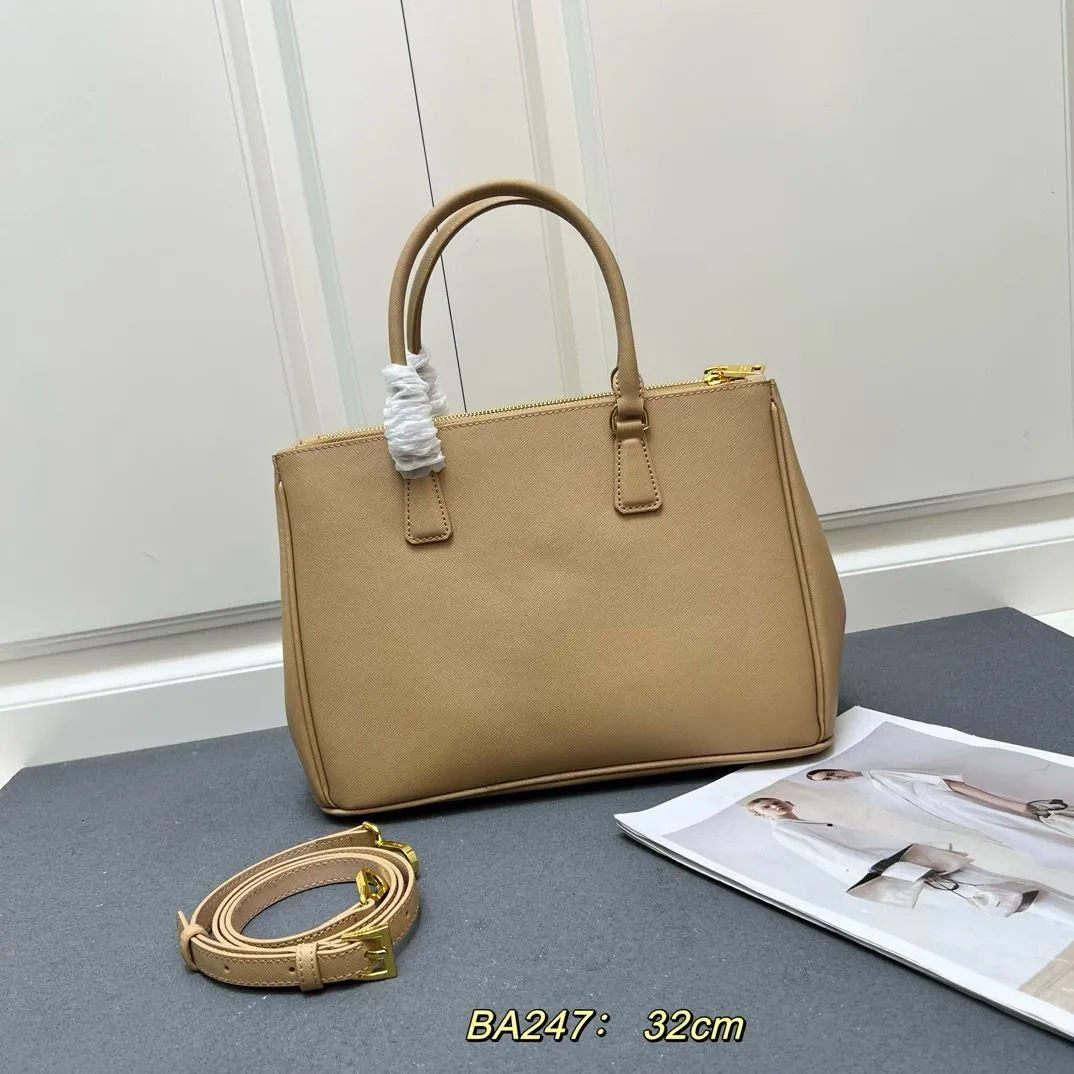 Alternative view of Prada Shopping Bags-373