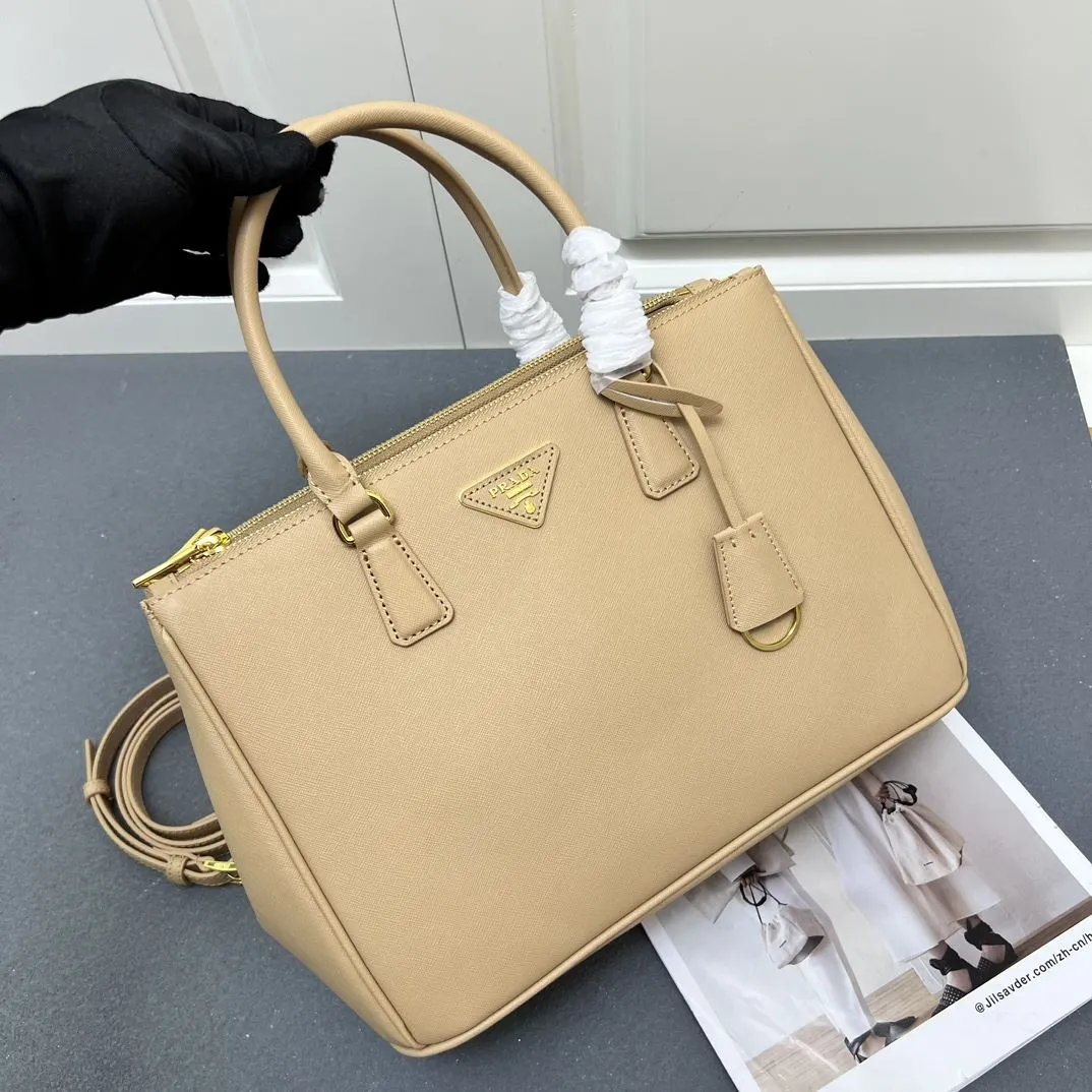 Prada Shopping Bags-373 - Image 4
