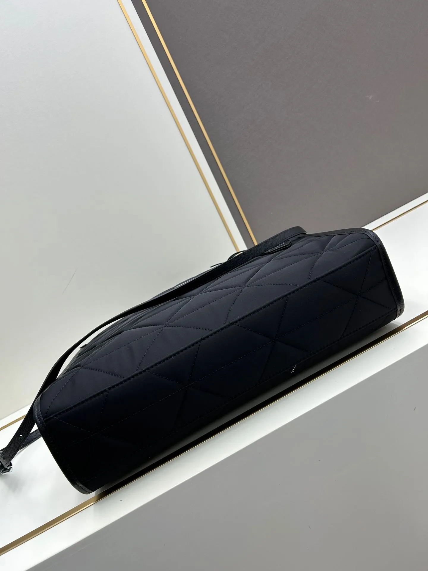 Prada Shopping Bags-377 - Image 5