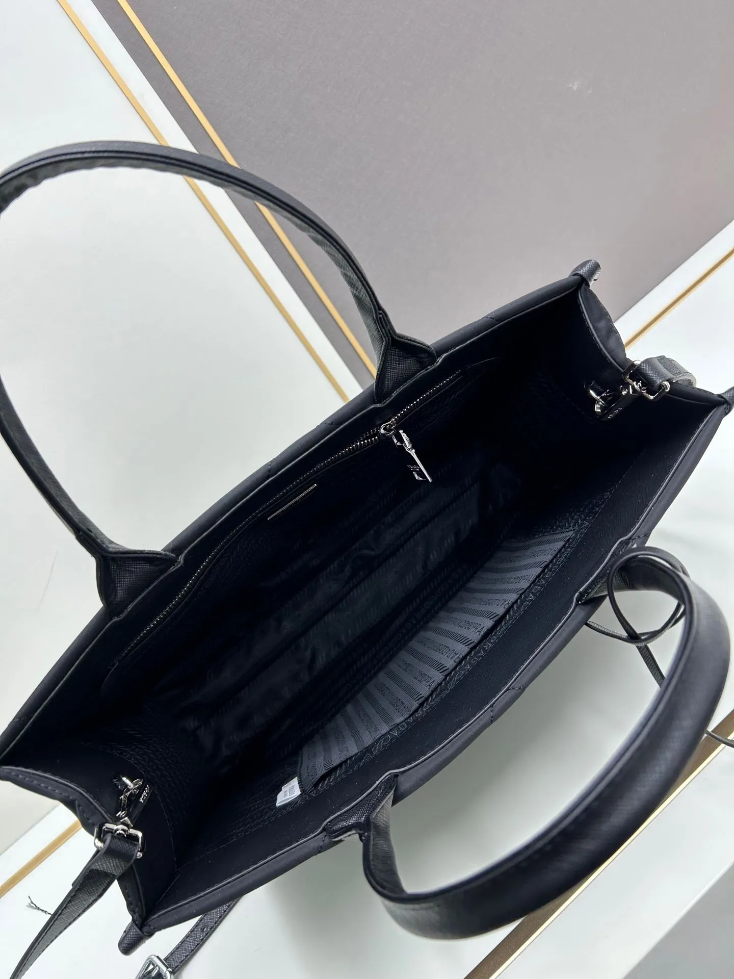 Prada Shopping Bags-377 - Image 7