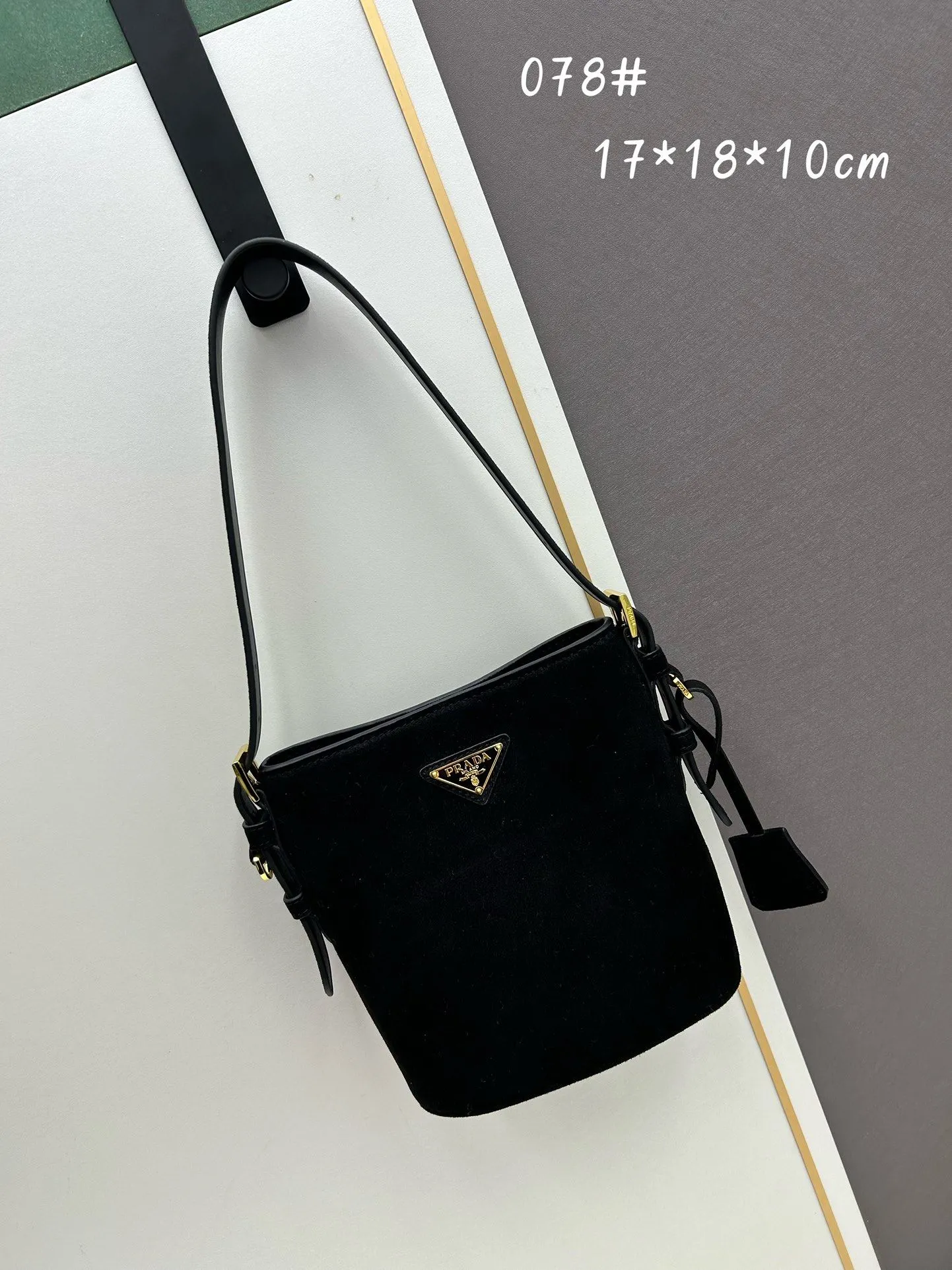 Prada Shopping Bags-380