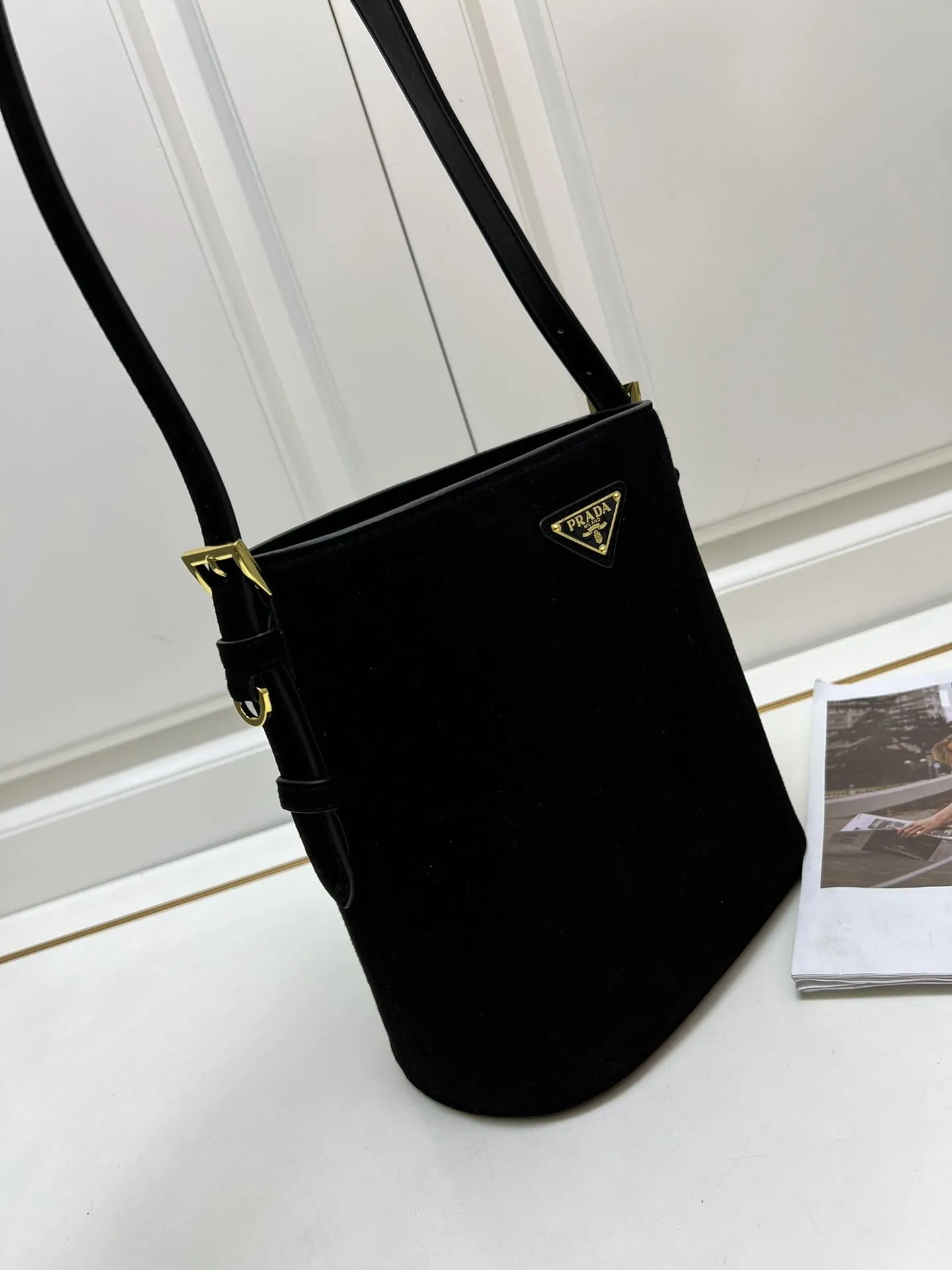 Prada Shopping Bags-385 - Image 4