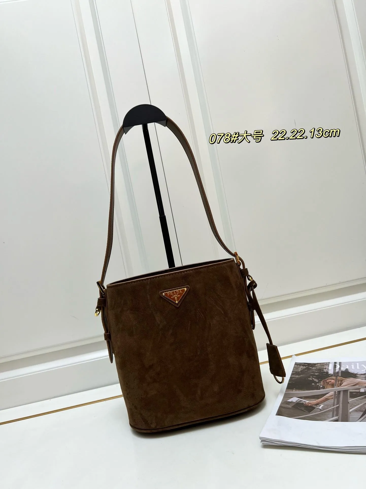 Prada Shopping Bags-386