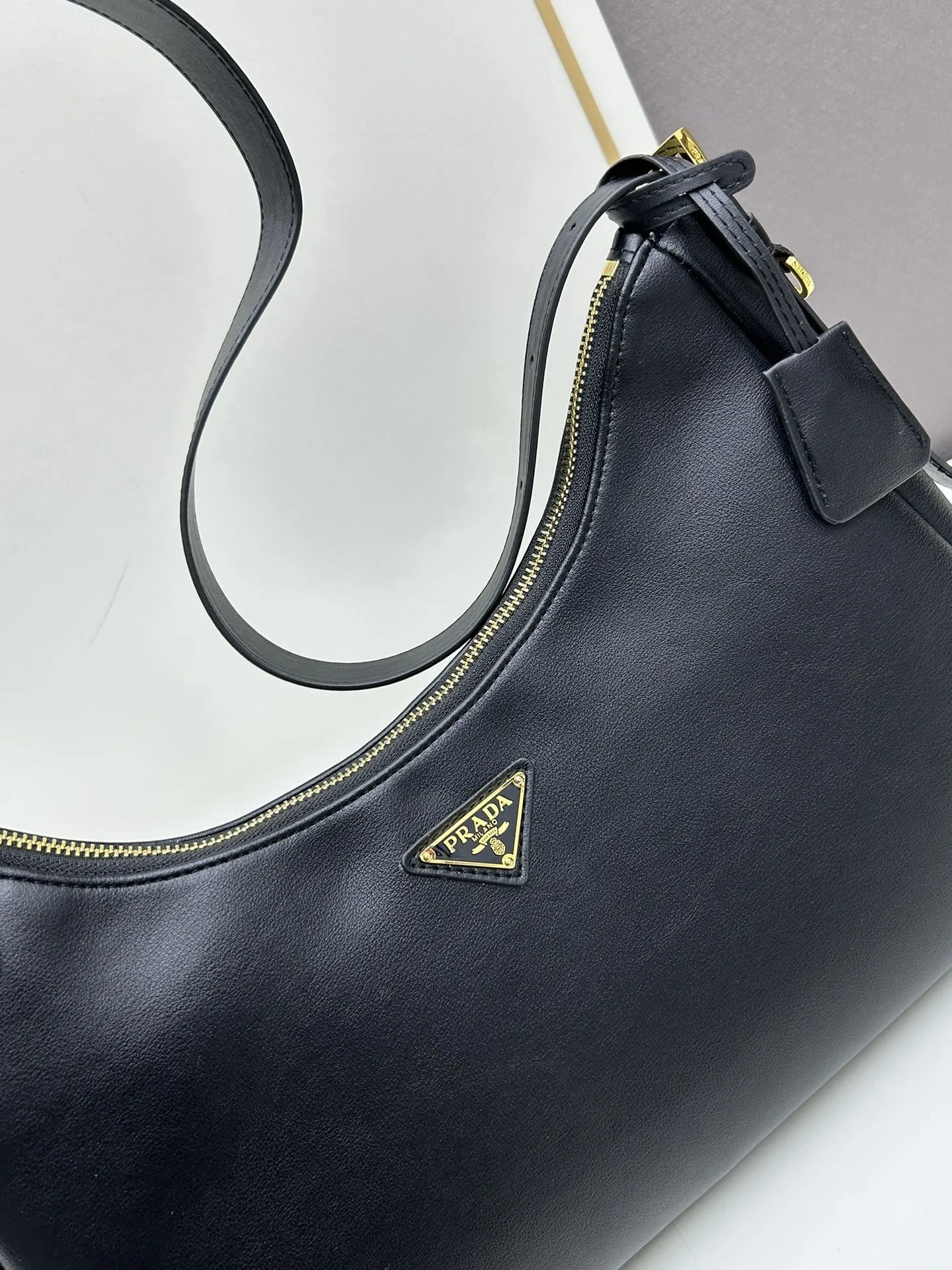 Prada Top Handle Bags-860 - Image 4