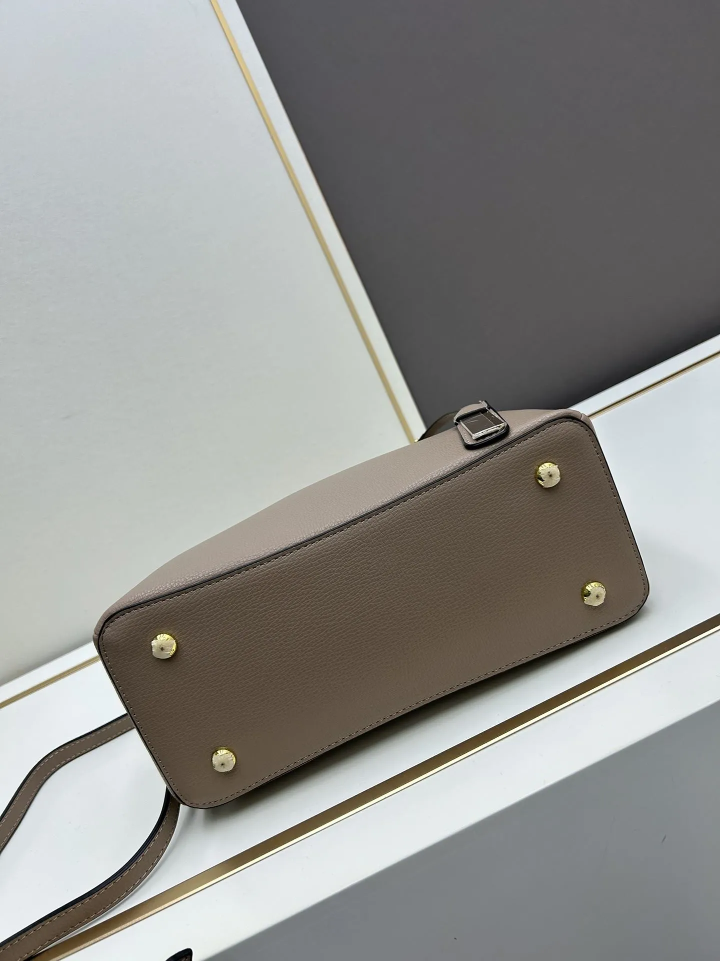 Prada Top Handle Bags-900 - Image 5