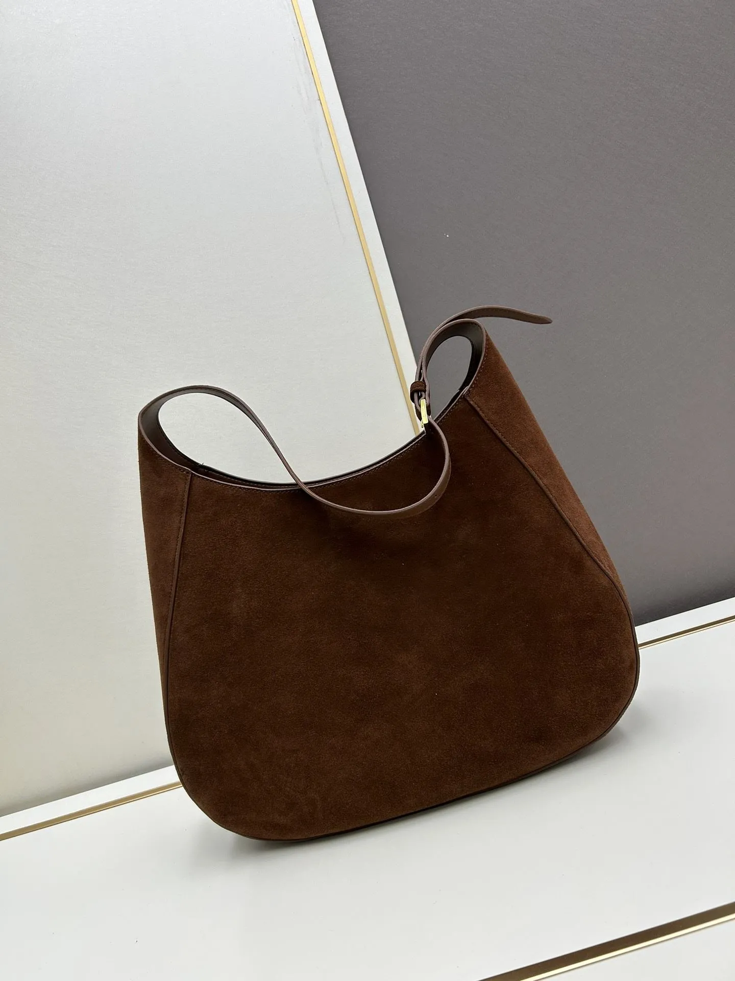 Alternative view of Prada Top Handle Bags-934