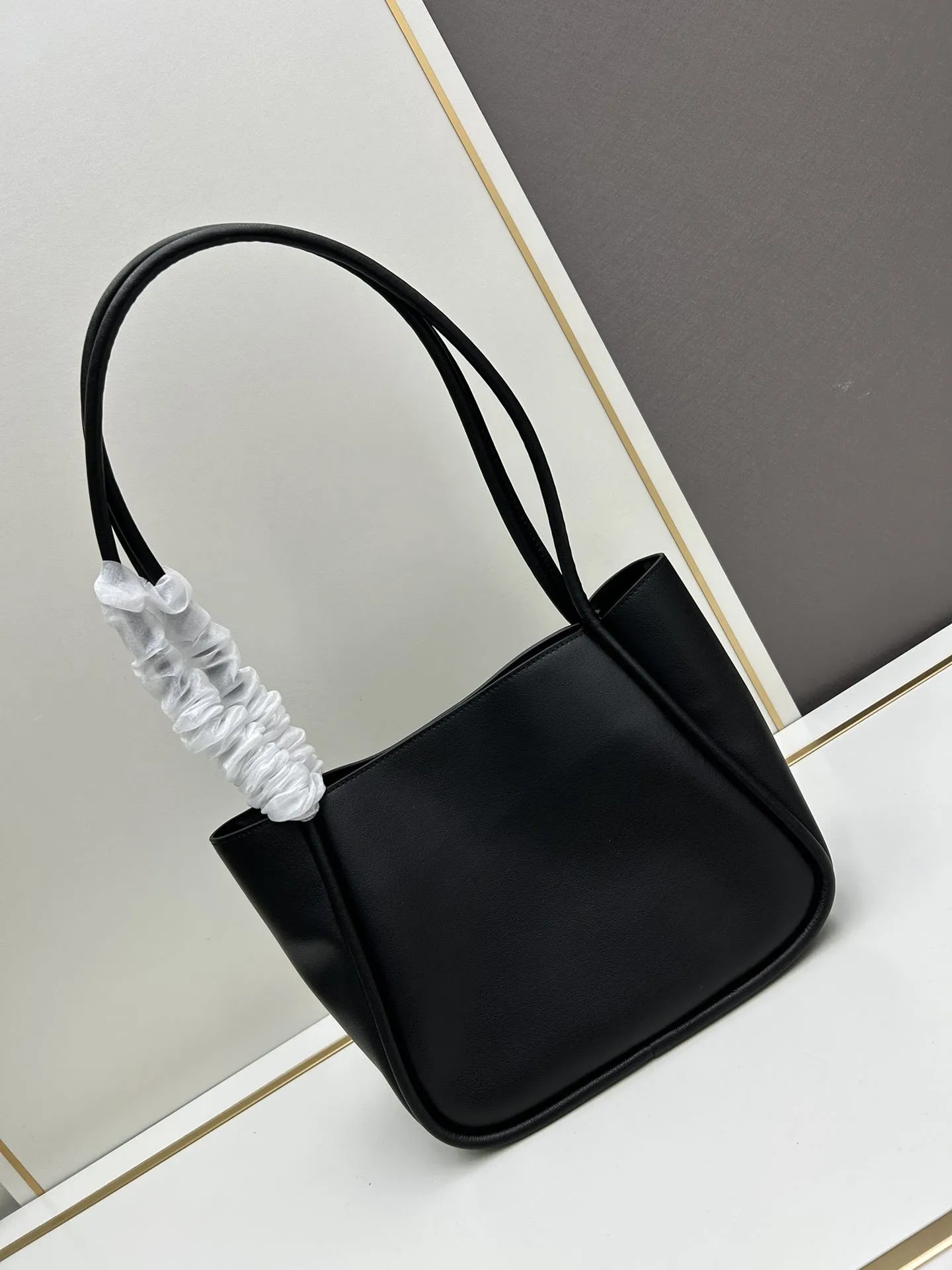 Prada Top Handle Bags-941 - Image 3