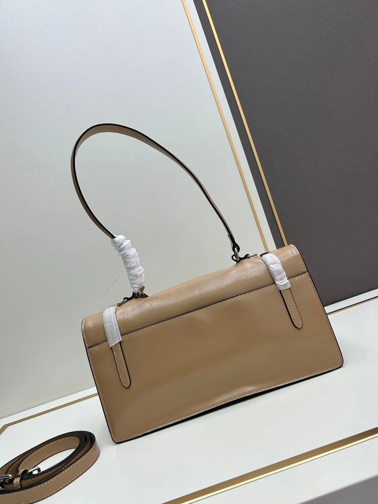 Prada Top Handle Bags-948 - Image 3