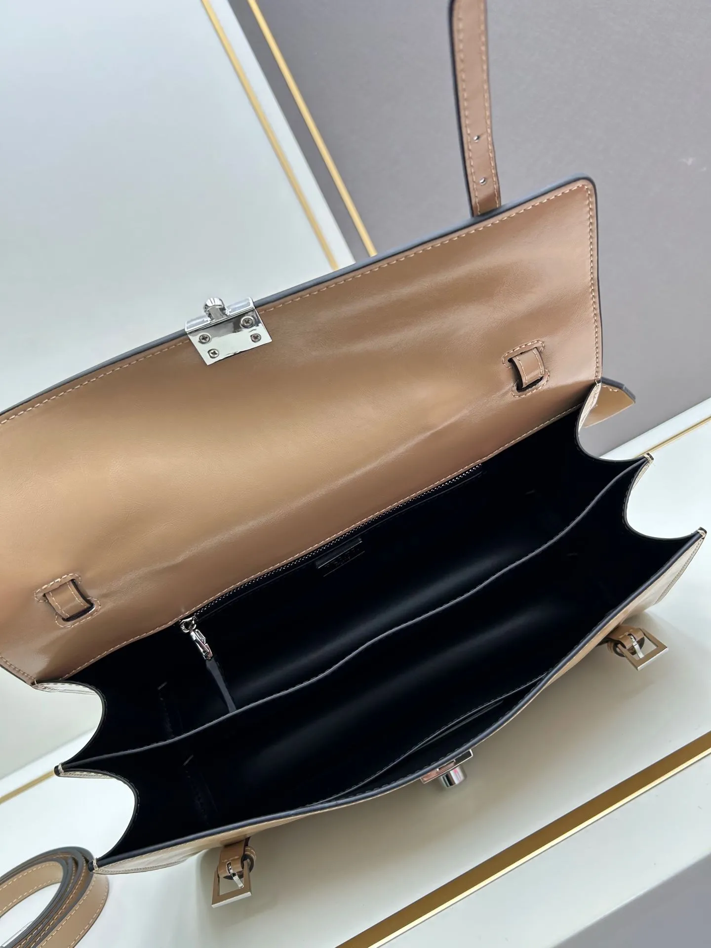 Prada Top Handle Bags-948 - Image 7