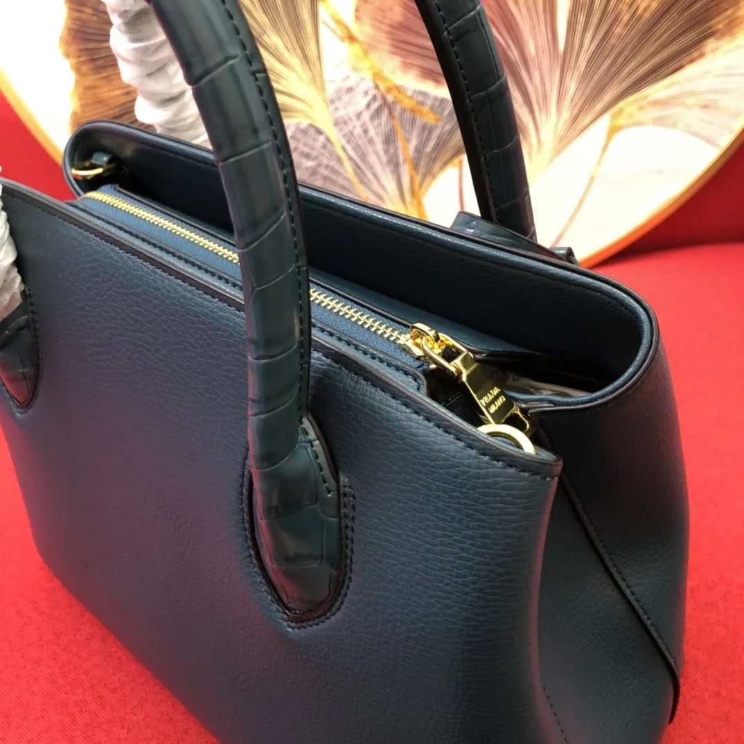 Prada Top Handle Bags-953 - Image 4