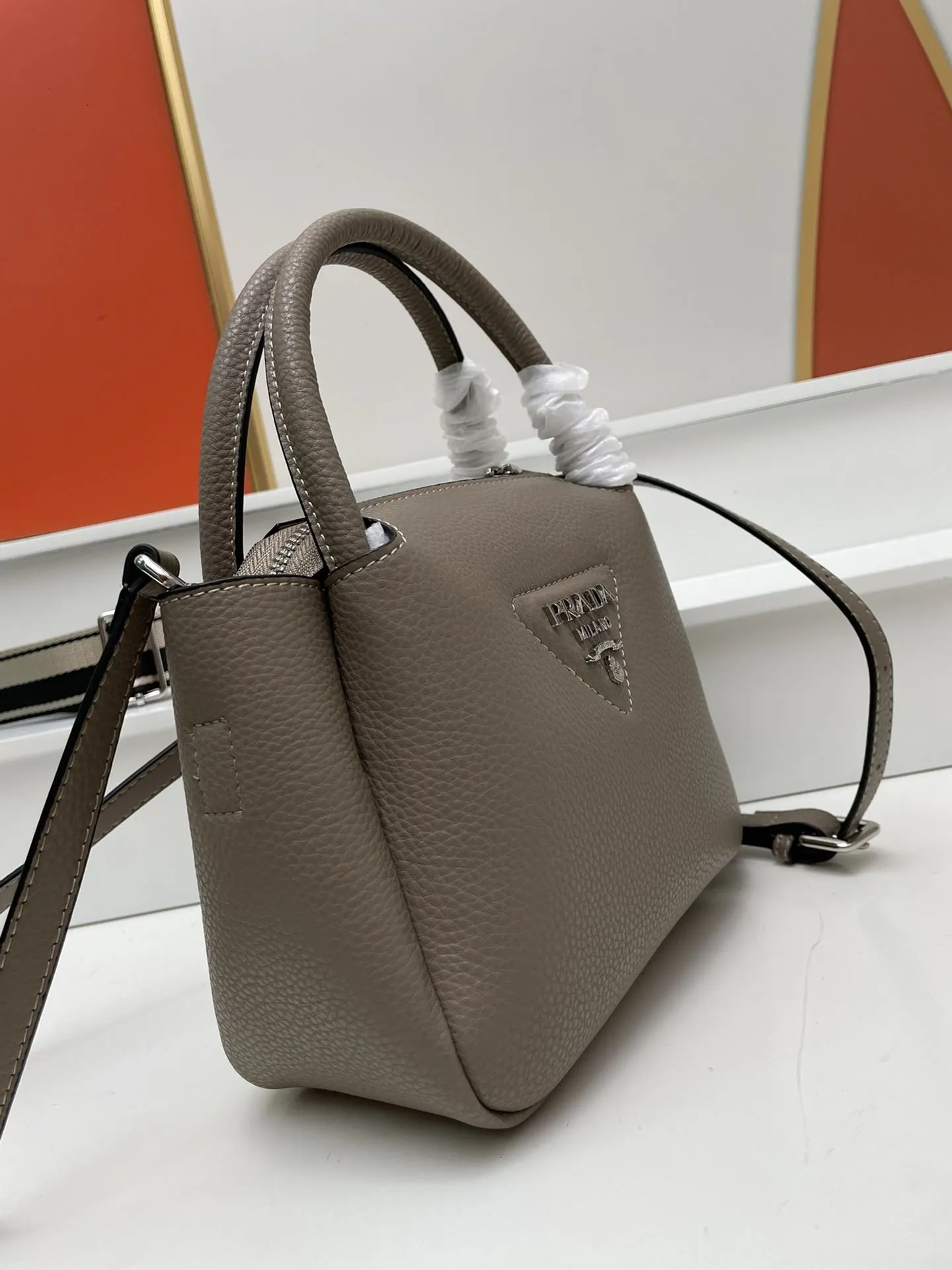 Prada Top Handle Bags-987 - Image 5