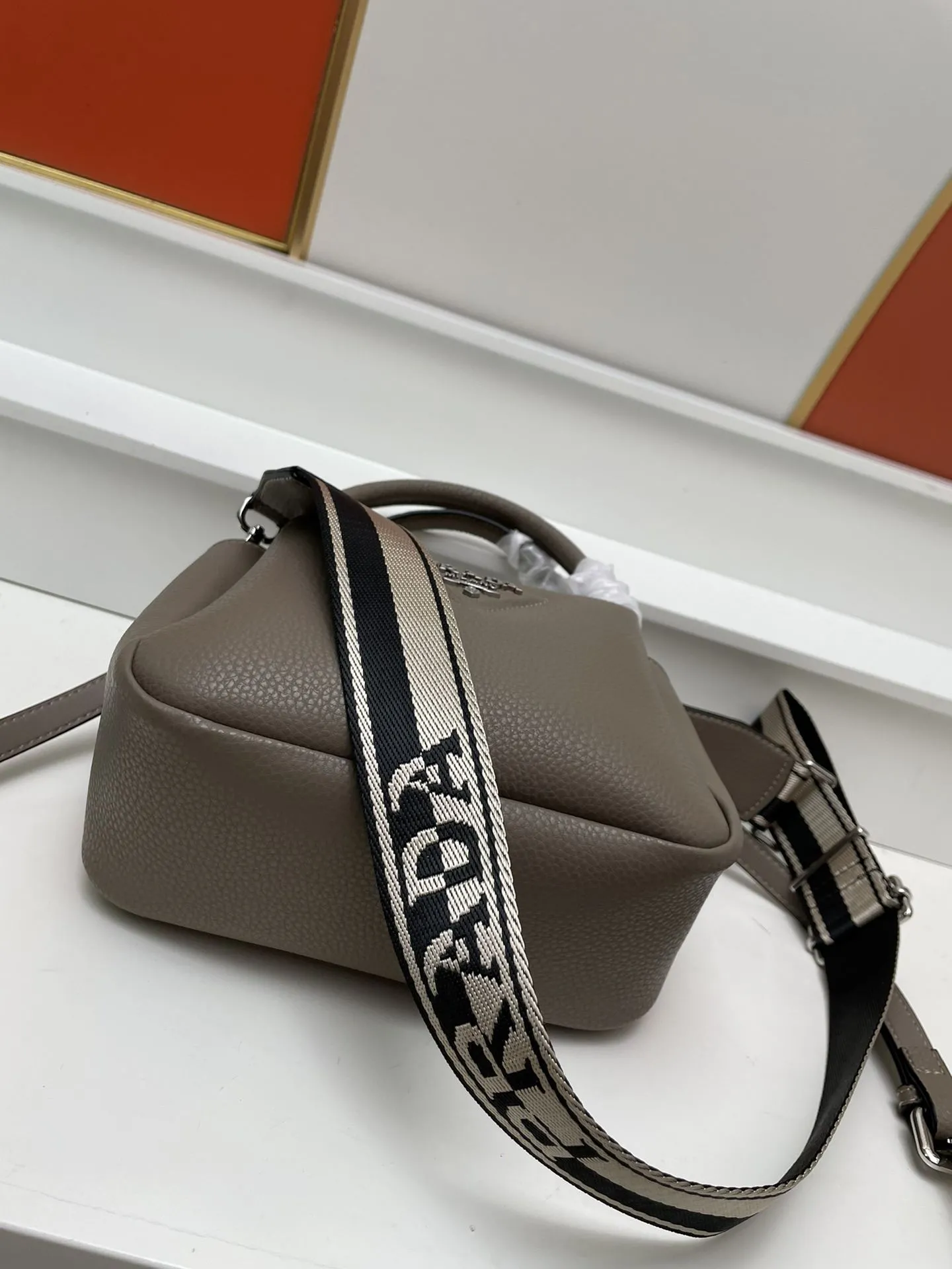 Prada Top Handle Bags-987 - Image 7