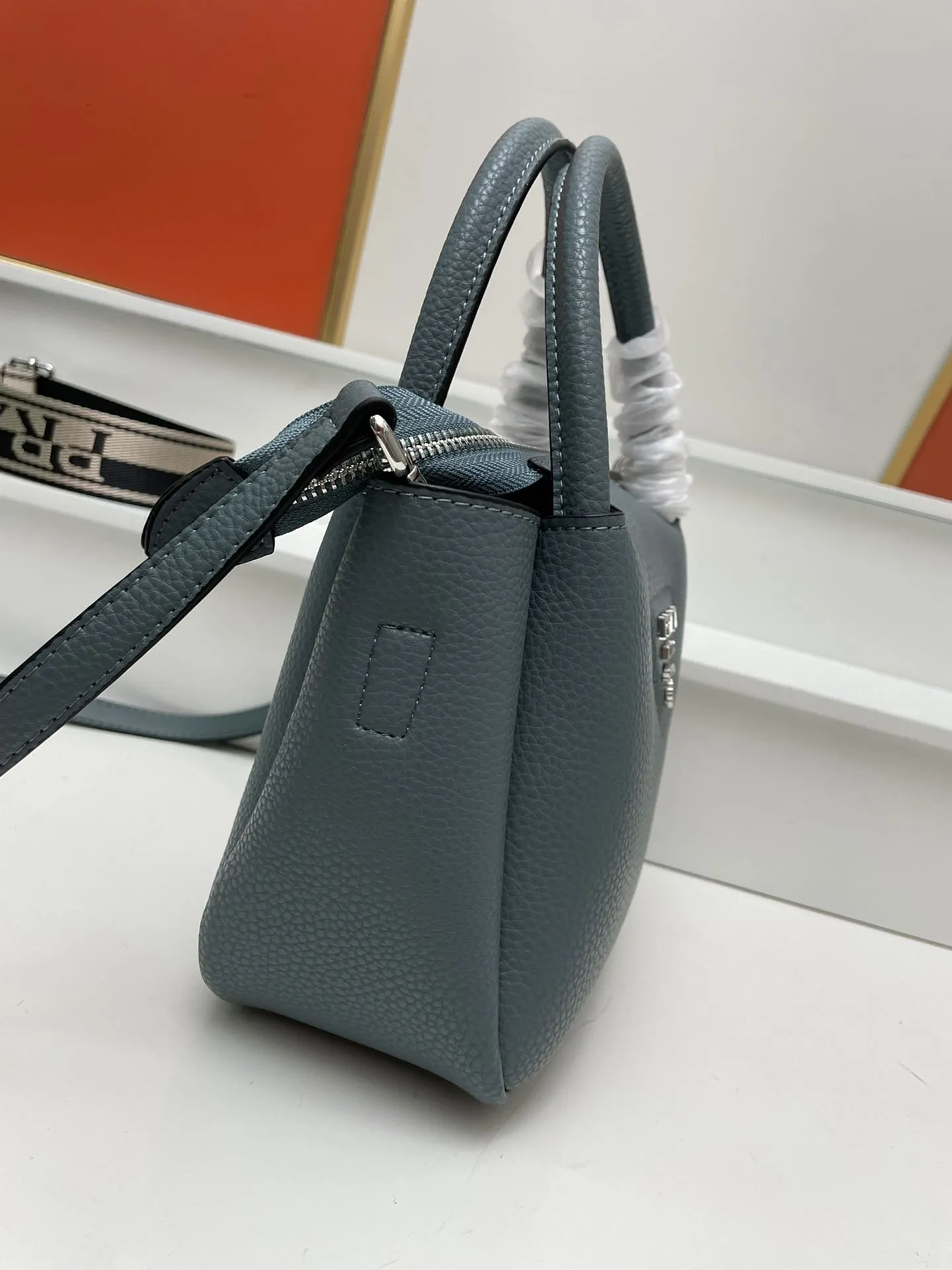 Prada Top Handle Bags-988 - Image 5