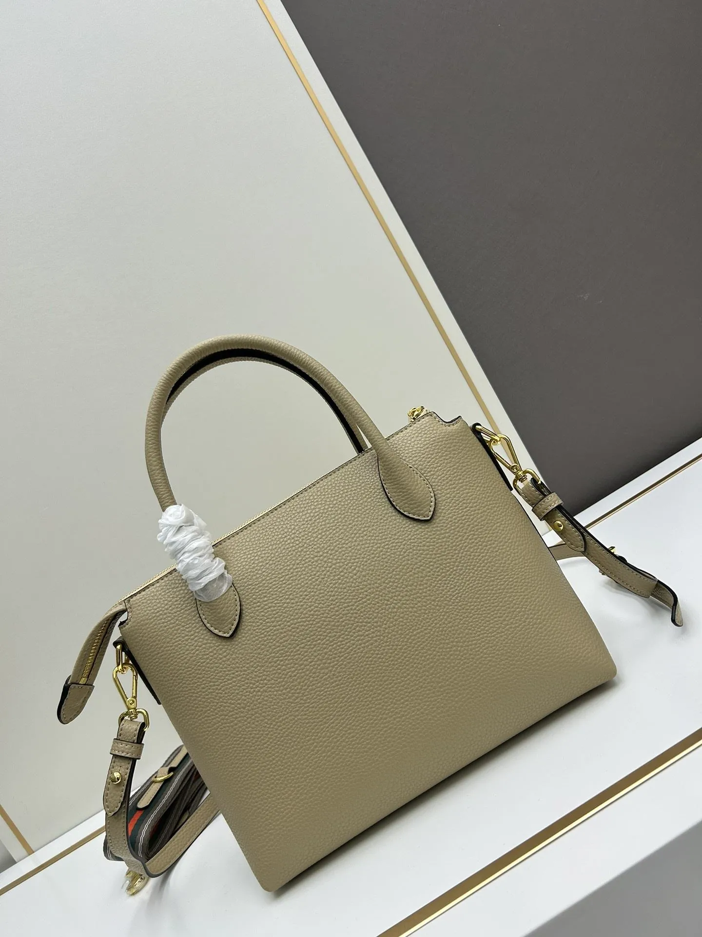 Prada Top Handle Bags-1006 - Image 3