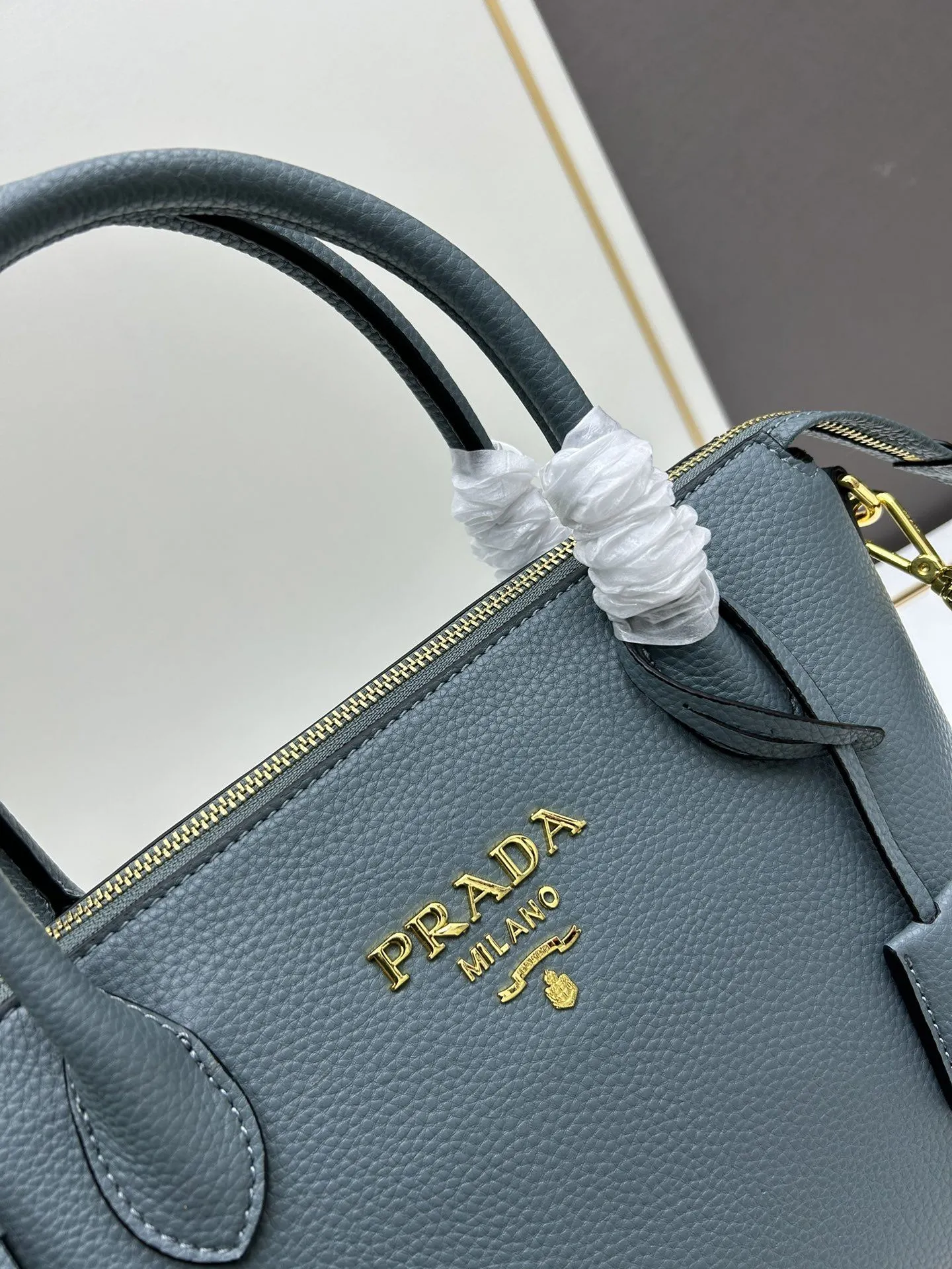 Prada Top Handle Bags-1009 - Image 4