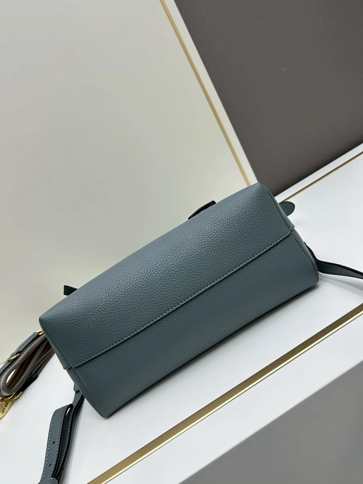 Prada Top Handle Bags-1009 - Image 5