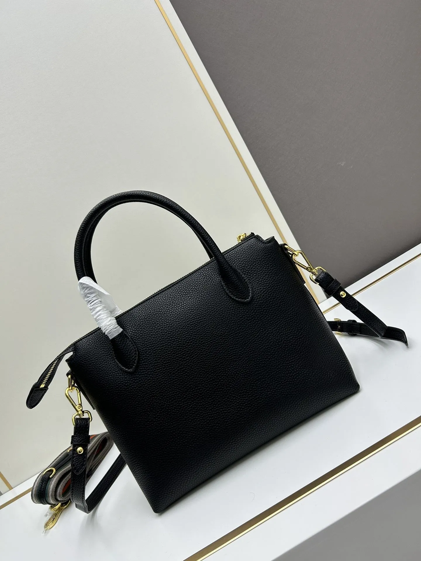 Prada Top Handle Bags-1010 - Image 3