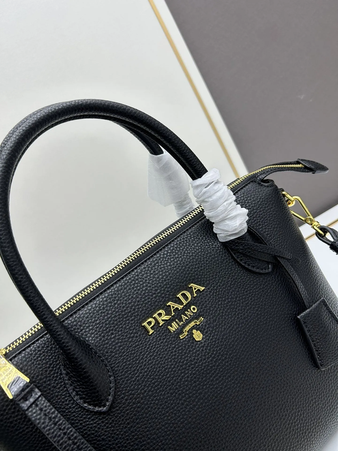 Prada Top Handle Bags-1010 - Image 4