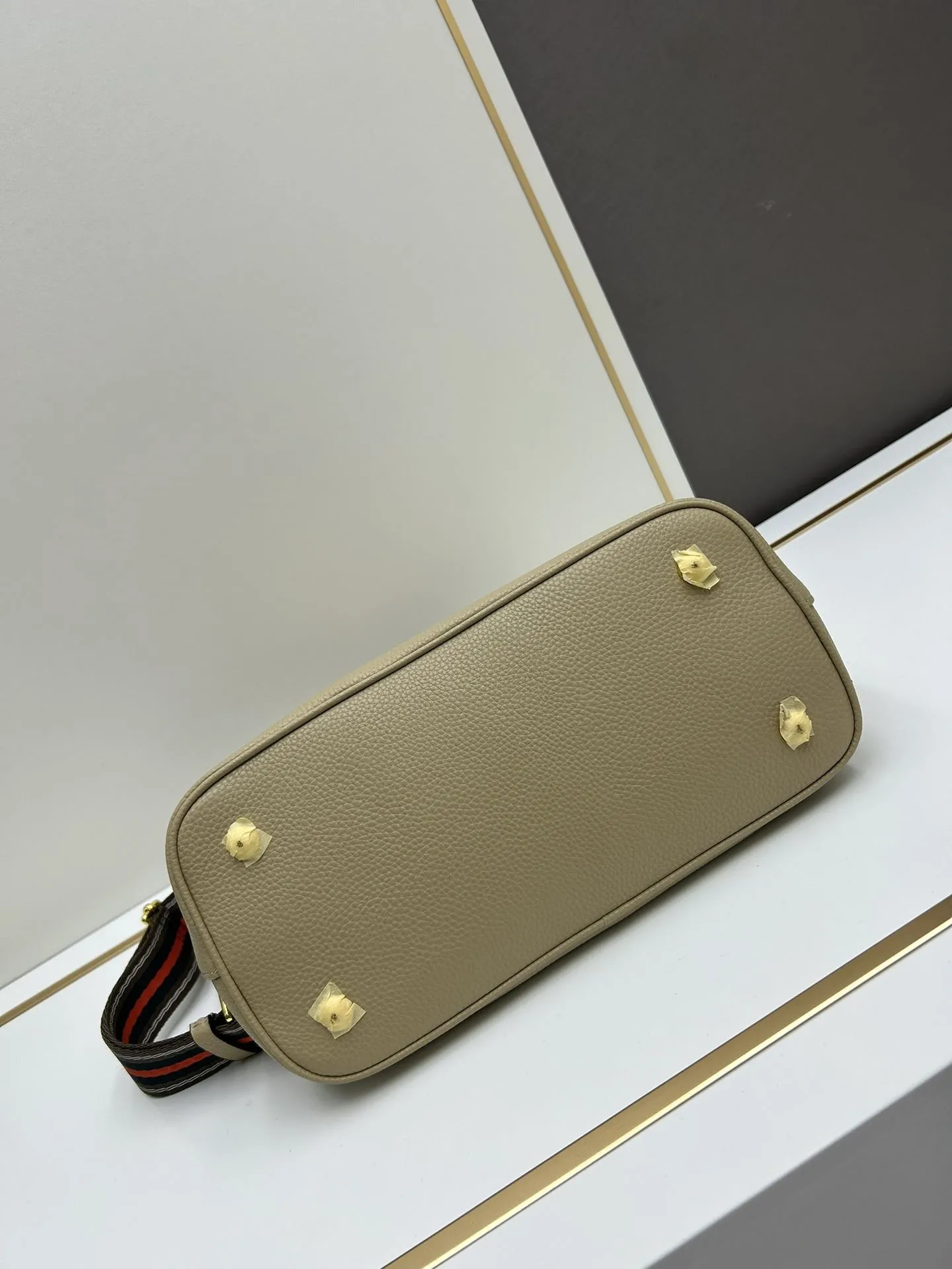Prada Top Handle Bags-1011 - Image 4