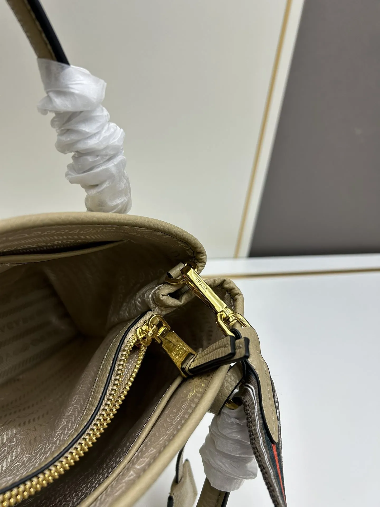 Prada Top Handle Bags-1011 - Image 6