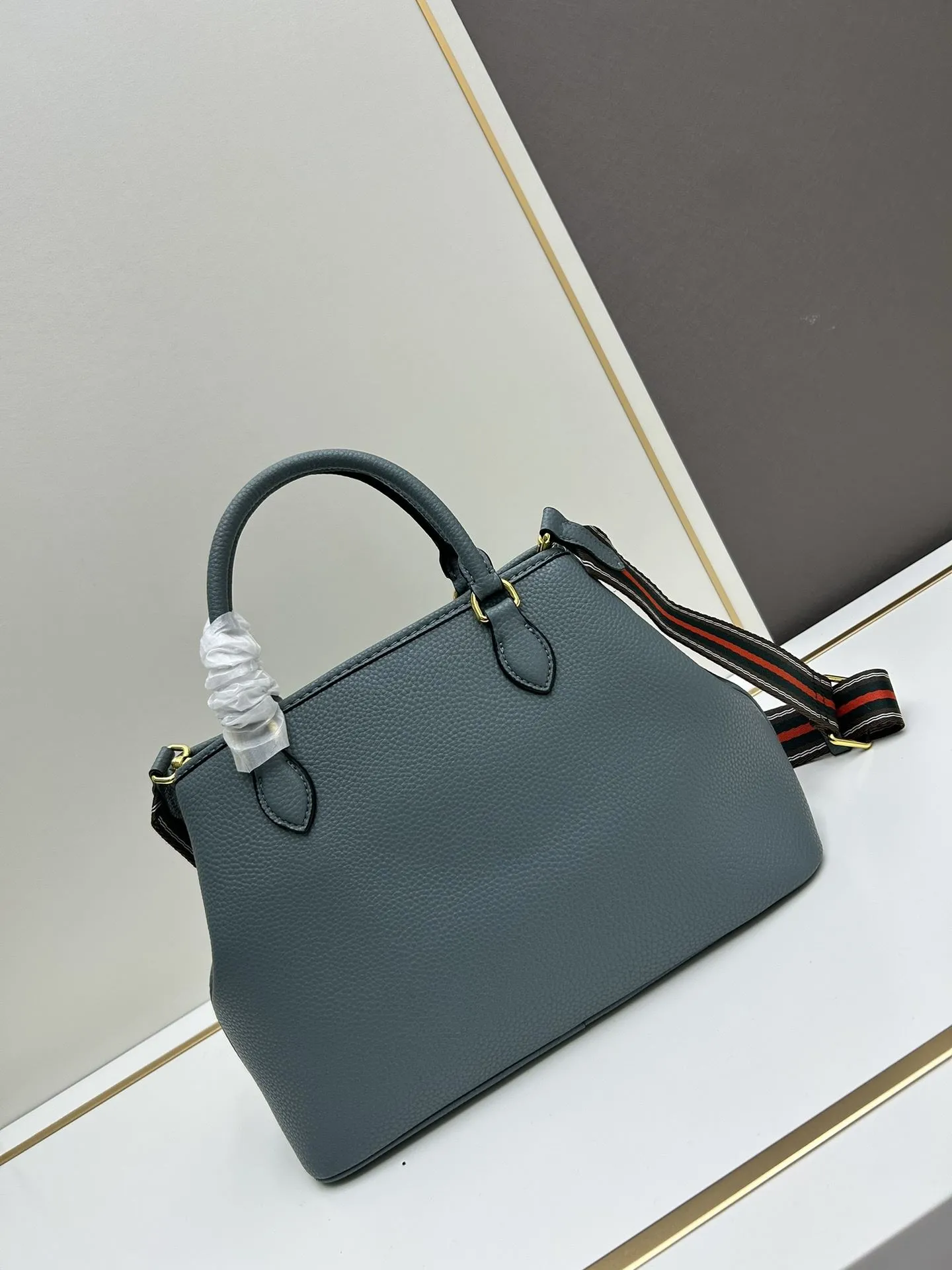 Prada Top Handle Bags-1012 - Image 3