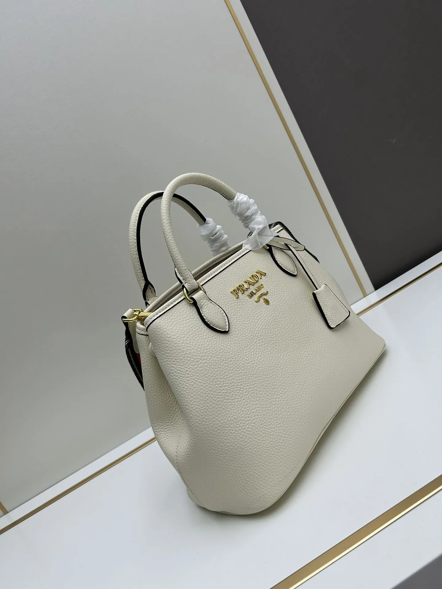 Alternative view of Prada Top Handle Bags-1014