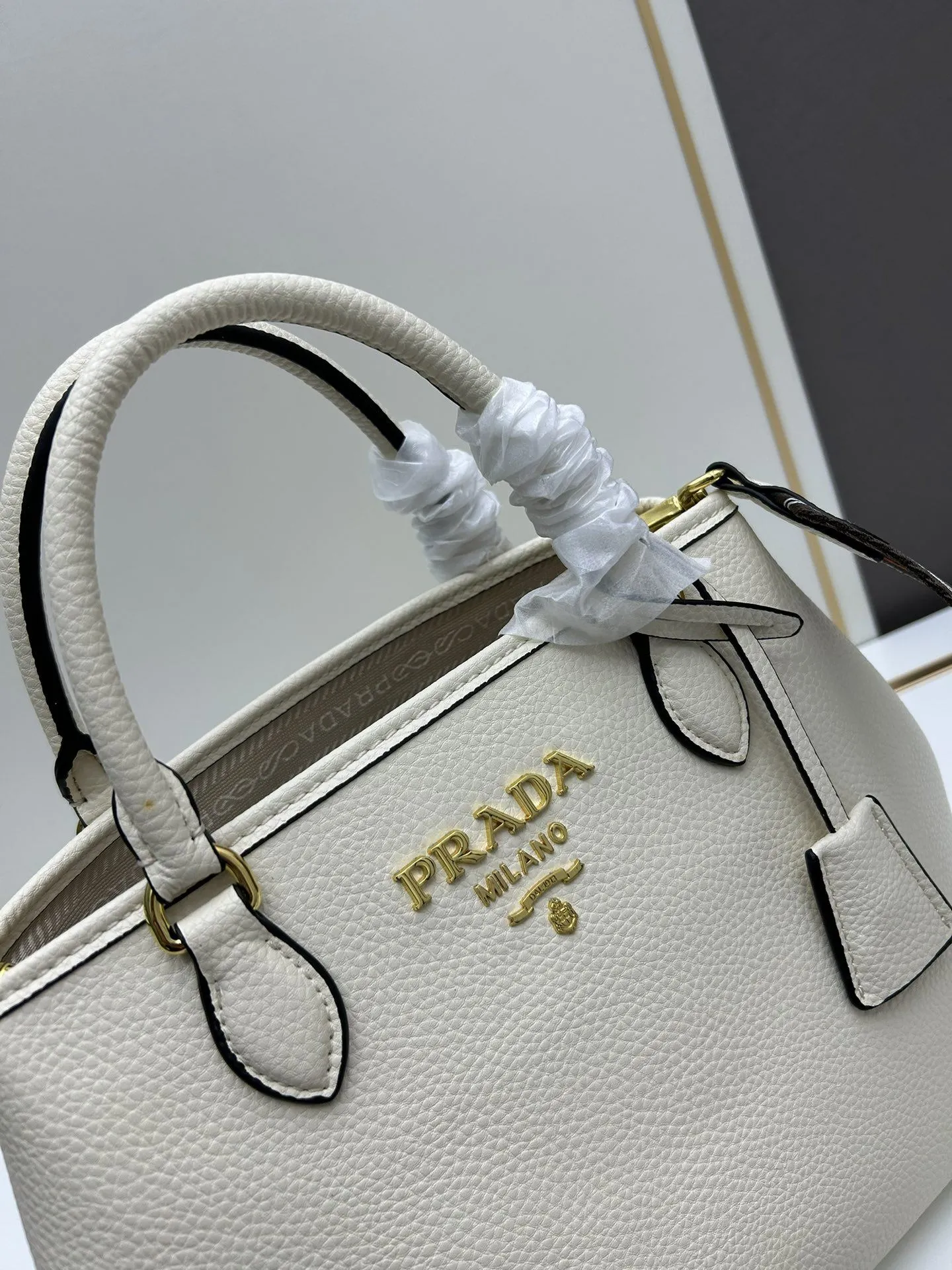 Prada Top Handle Bags-1014 - Image 4