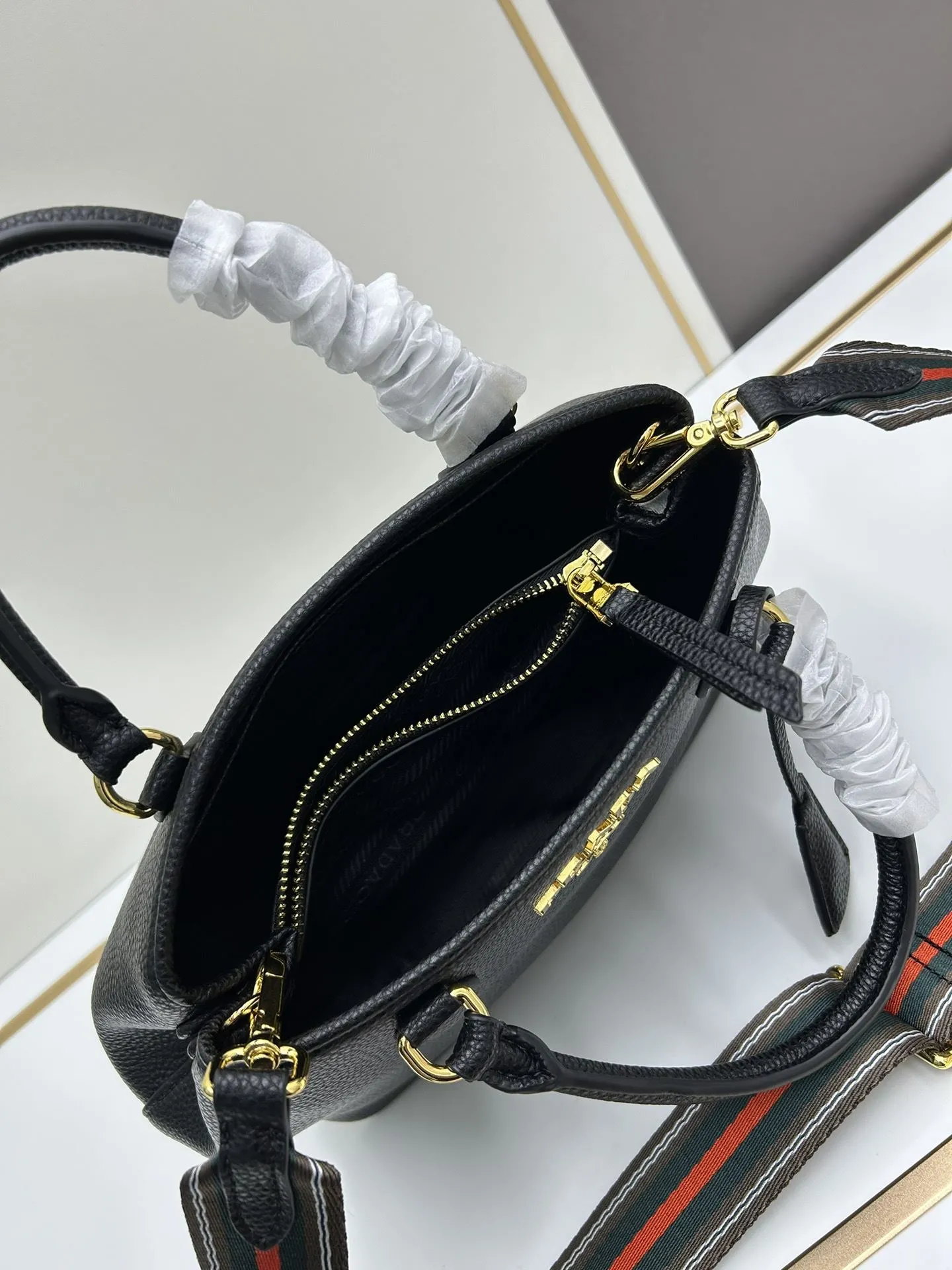 Prada Top Handle Bags-1015 - Image 7