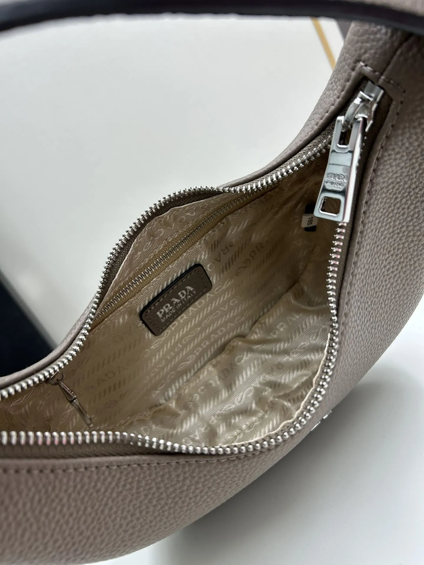 Prada Top Handle Bags-1016 - Image 7