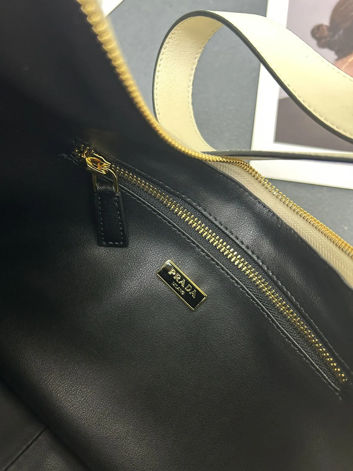 Prada Top Handle Bags-1022 - Image 9