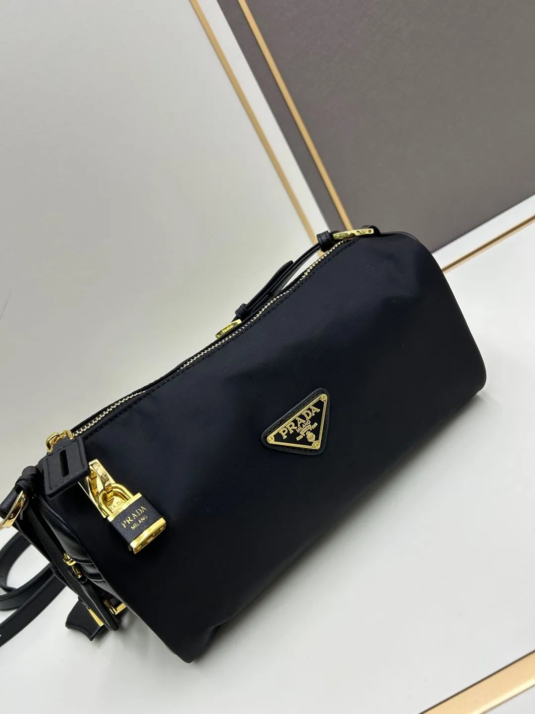 Prada Top Handle Bags-1044 - Image 4