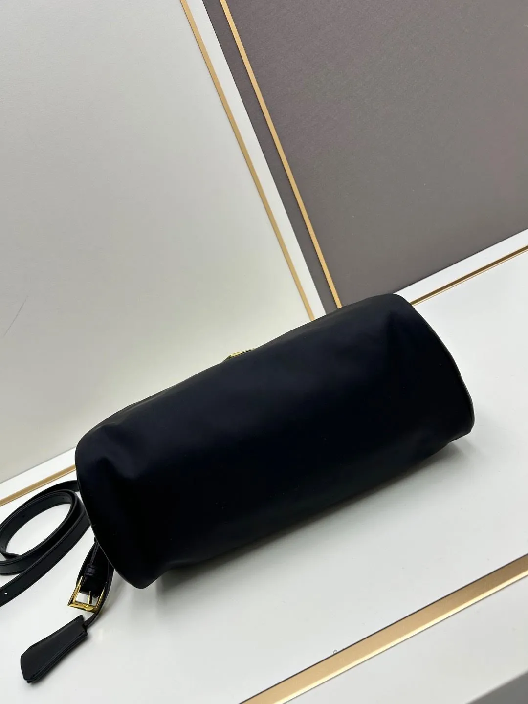 Prada Top Handle Bags-1044 - Image 5