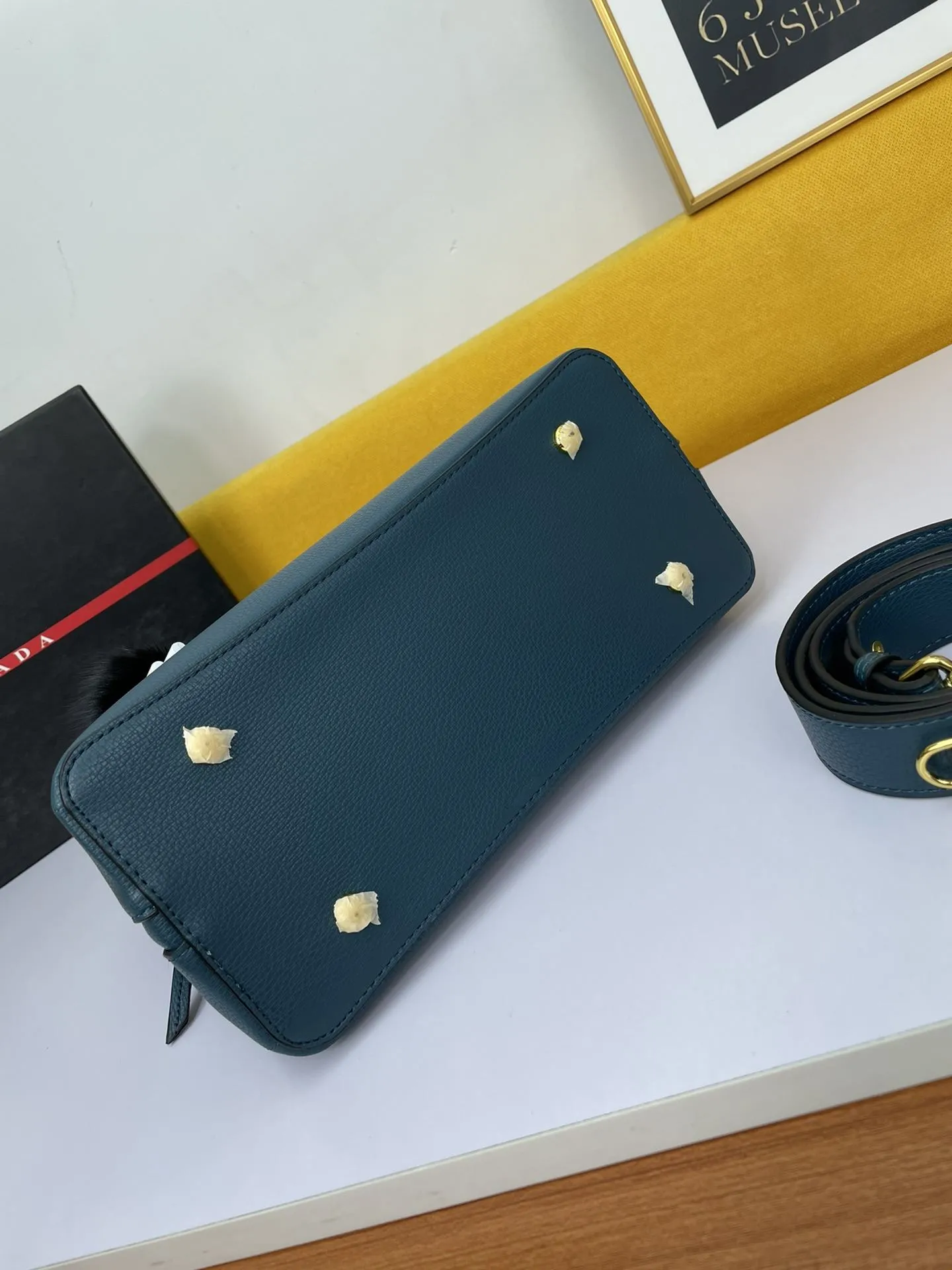 Prada Top Handle Bags-1073 - Image 4