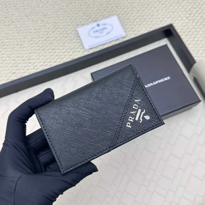 Alternative view of PradaWallets-5