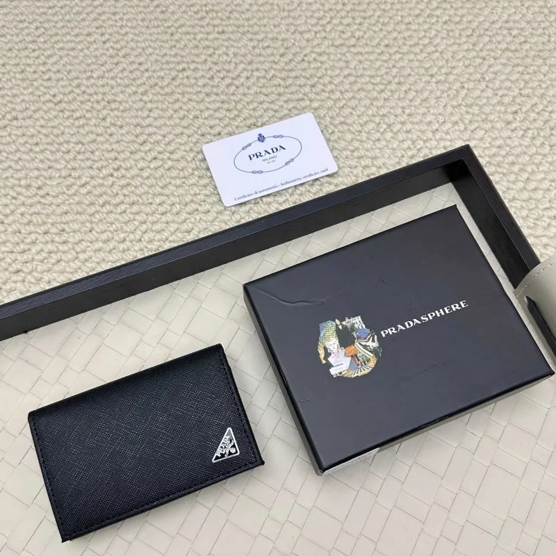 PradaWallets-6