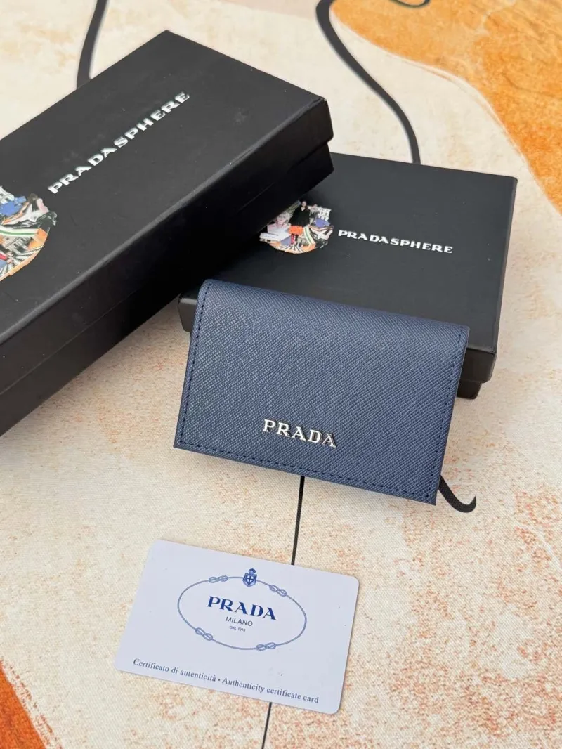 PradaWallets-44