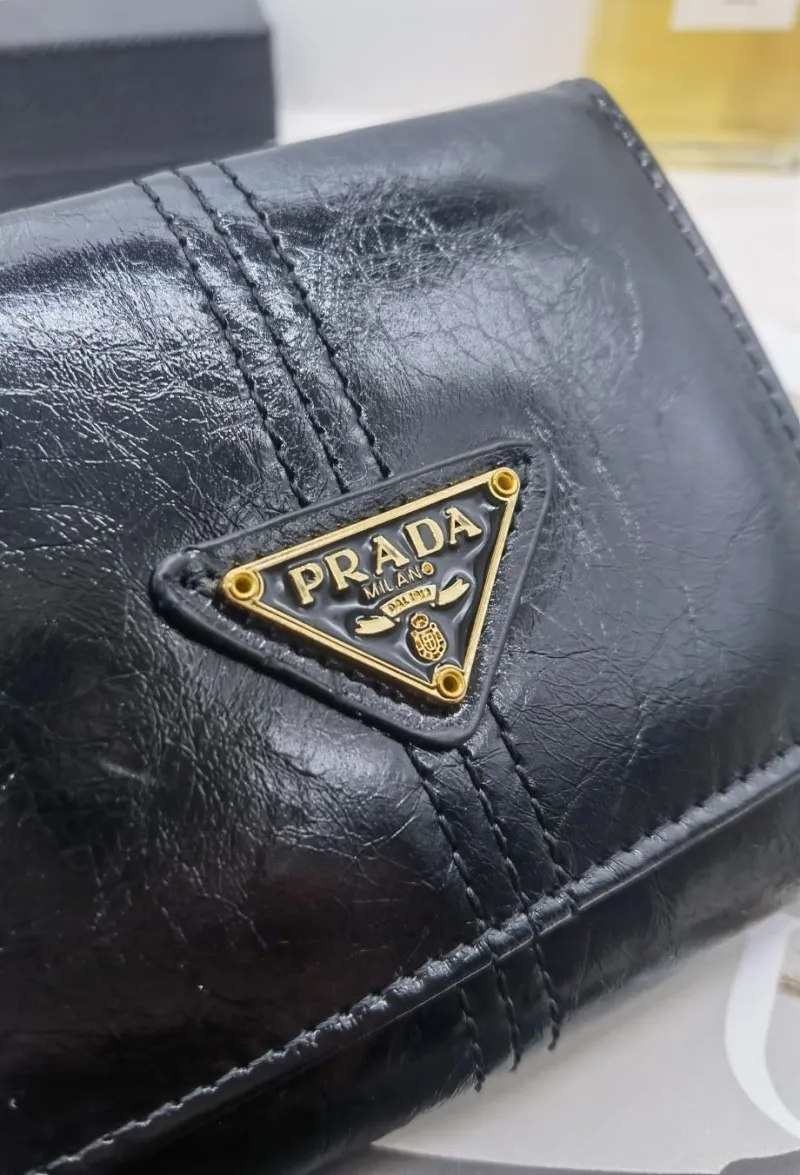 PradaWallets-71 - Image 6