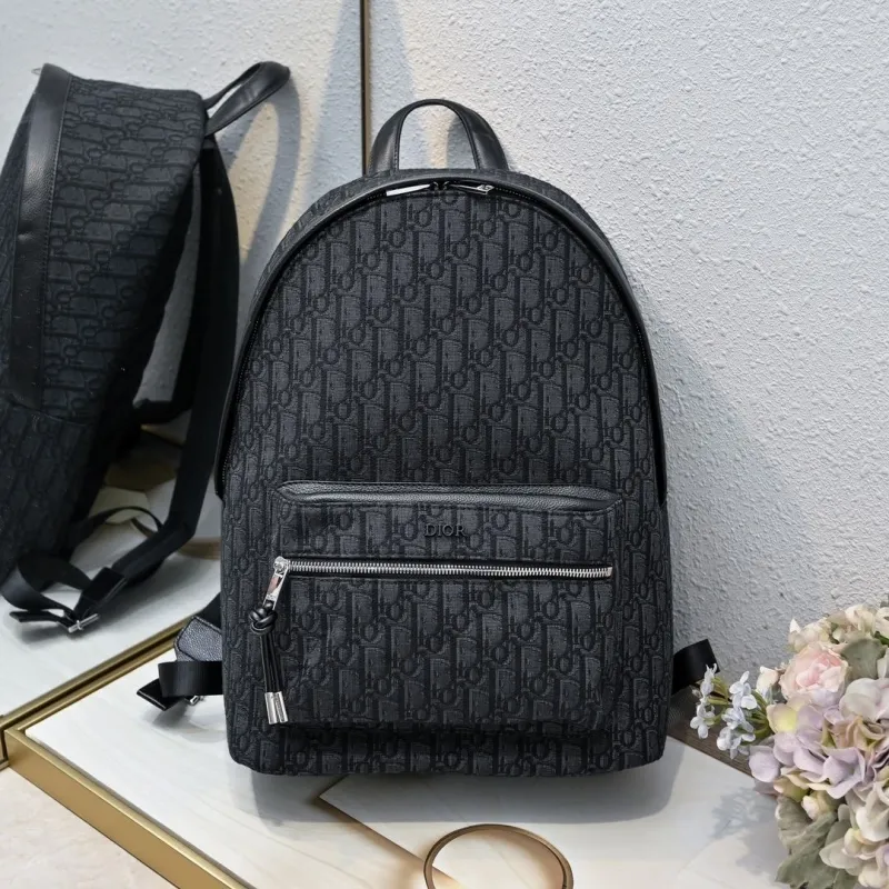 Dior Backpacks-9