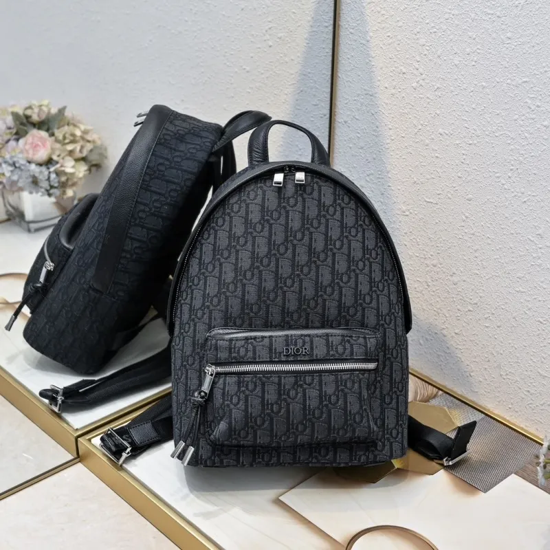 Dior Backpacks-10