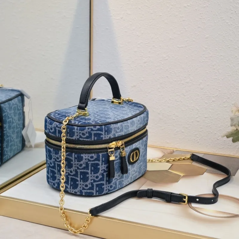 Alternative view of Dior Cosmetic Bags-8