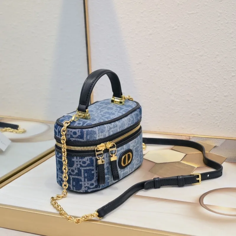 Alternative view of Dior Cosmetic Bags-10