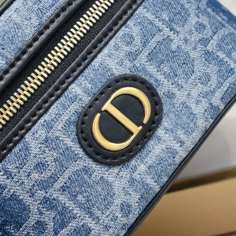 Dior Cosmetic Bags-10 - Image 4